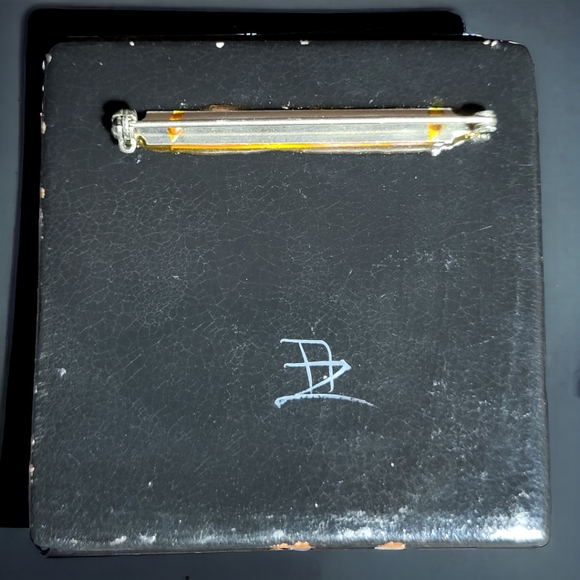 Vintage Ceramic Hand-painted Animal print Brooch | Leopard Brooch - Picture 5 of 5